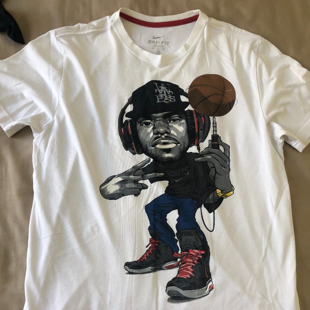 Nike T-shirt